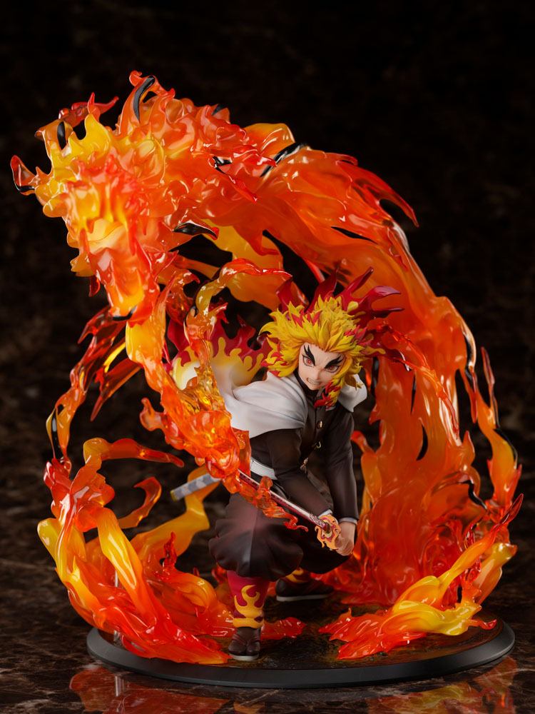 Demon Slayer: Kimetsu no Yaiba Estatua 1/8 Kyojuro Rengoku 26 cm