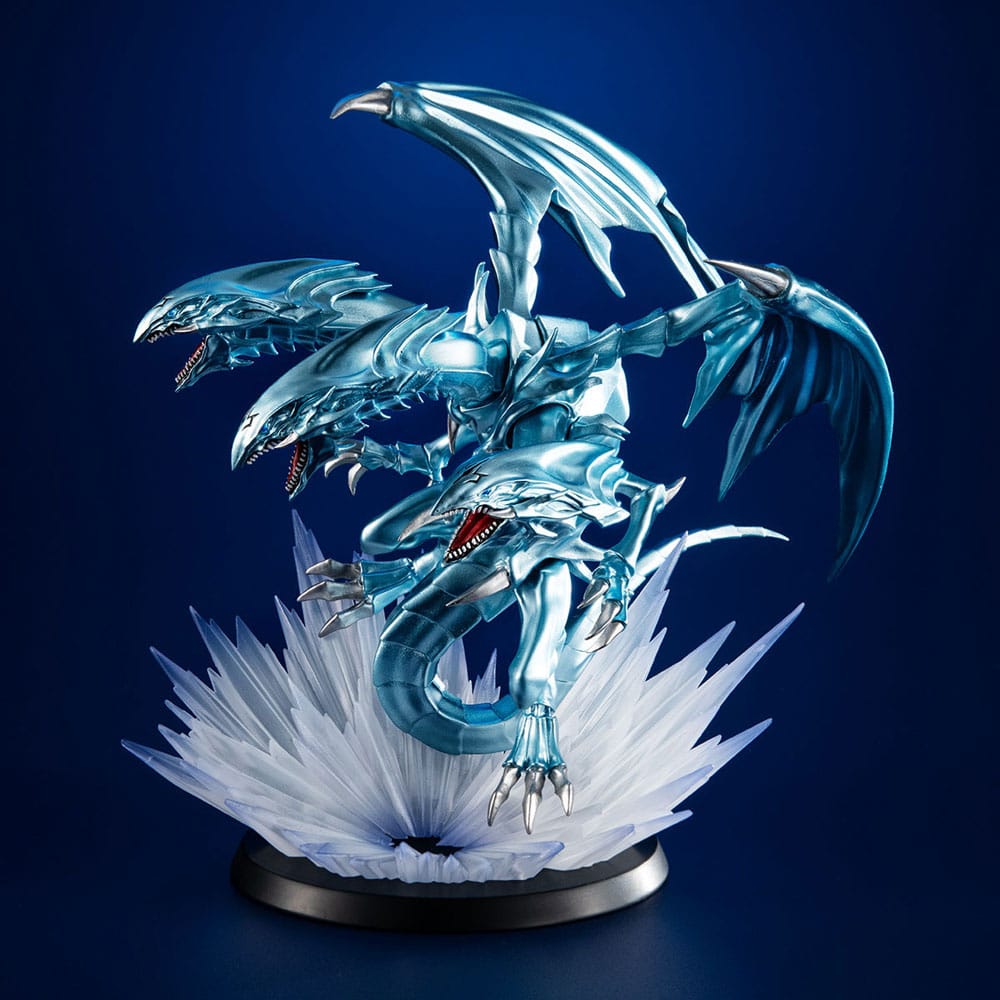 Monsters Chronicle Blue Eyes Ultimate Dragon 14 cm - Yu-Gi-Oh! Duel Monsters Estatua PVC | FRIKIVILLA